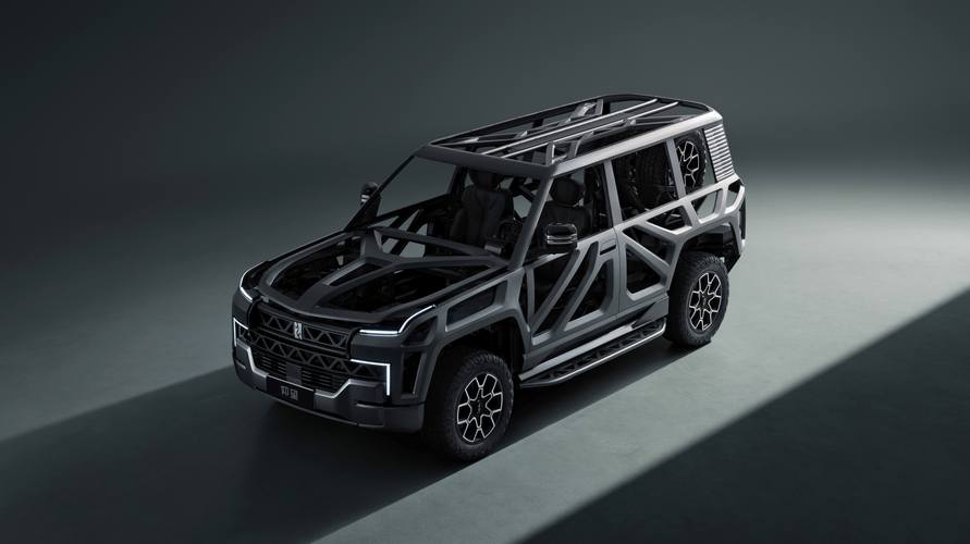 深圳143仰望U8硬派越野的科技魅力，国能汽车对传统燃油车市场的冲击